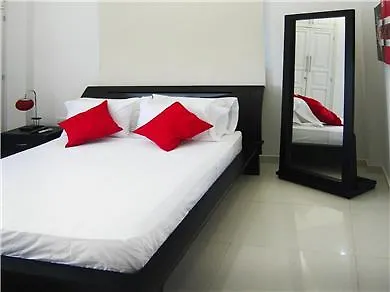 Valmar Hotel