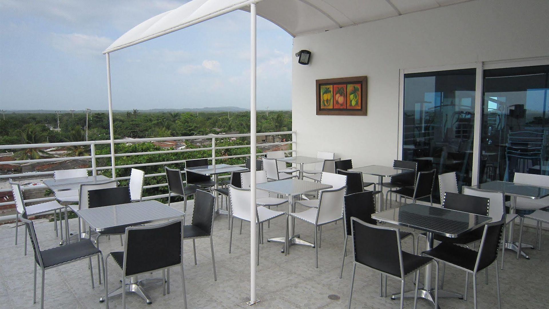 Valmar Hotel 2*
